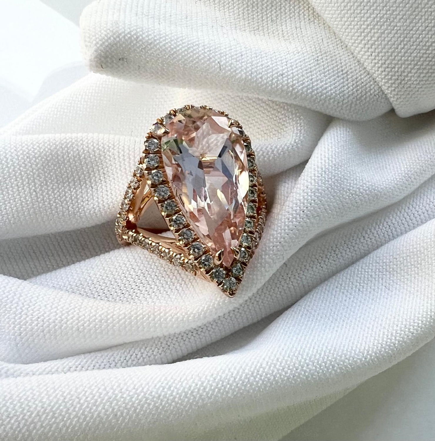 טבעת זהב ויהלומים בהזמנה אישית — Guerrier Jewelry